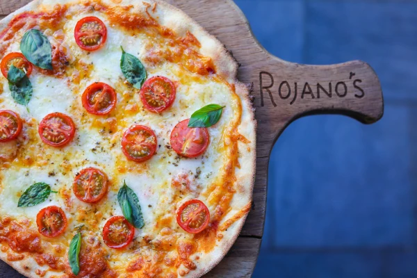 Margherita. Tomato, buffalo mozzarella and Fresh basil by  Paul Ainsworth talented team at Restaurant Rojanos in Padstow Uk.